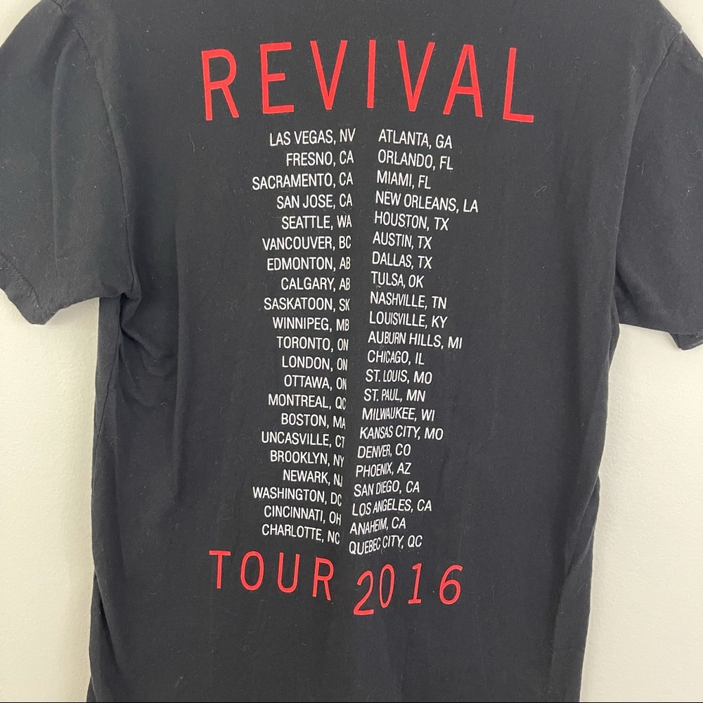 !SOLD! SELENA GOMEZ Black Revival Tour 2016 Graphic Band Tee - Picture 9 of 9